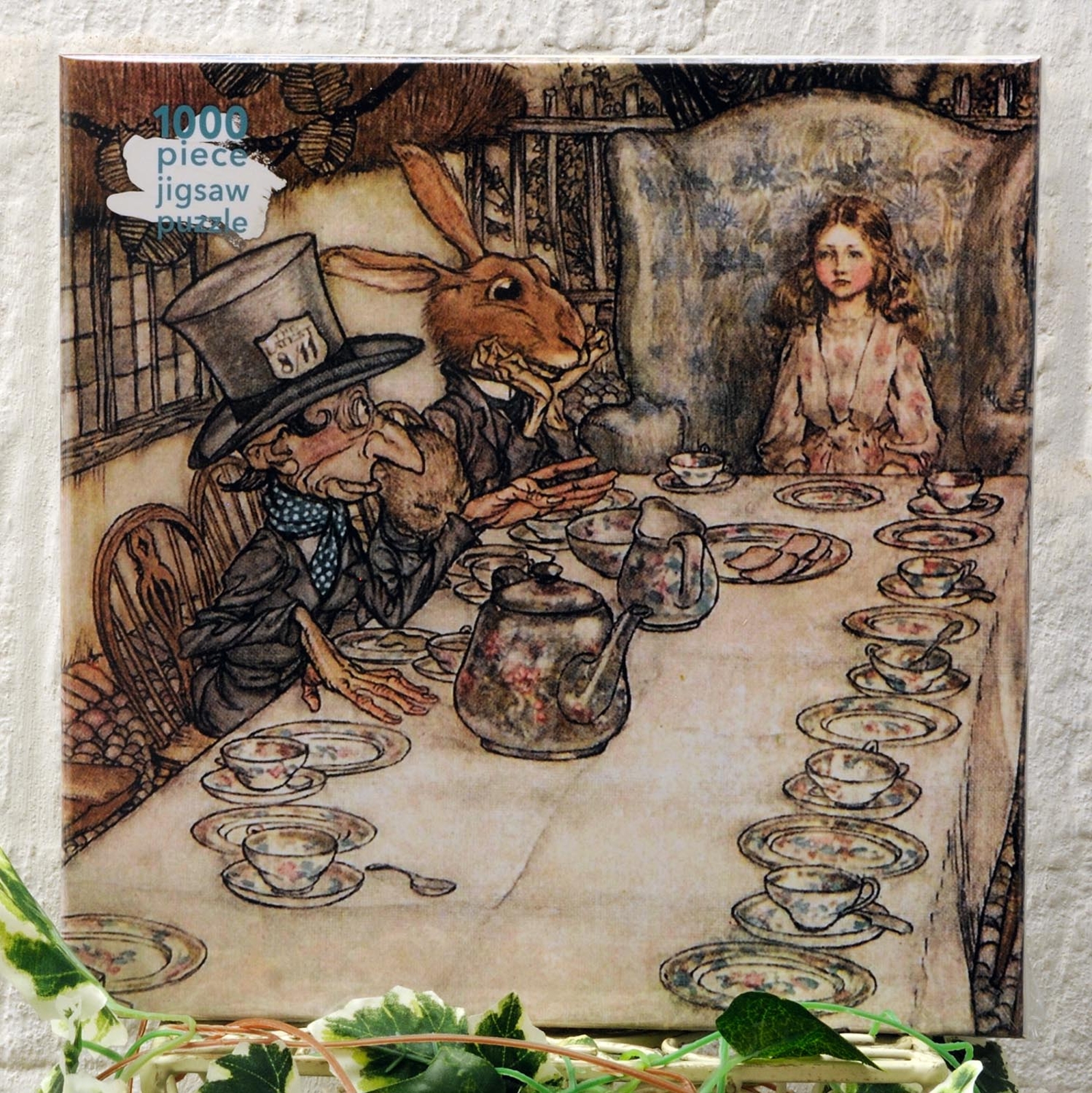 1000 piece Jigsaw  NEW Alice In Wonderland Tea Party Arthur Rackham 